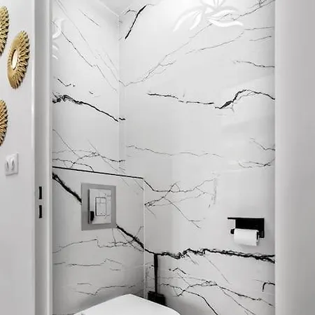 Gout De Luxe A T3 Climatise, Spa, Parking Apartment