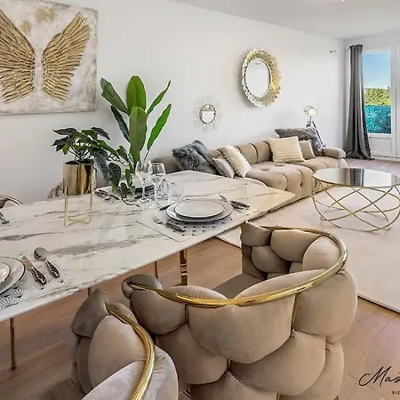 Gout De Luxe A T3 Climatise, Spa, Parking Narbonne